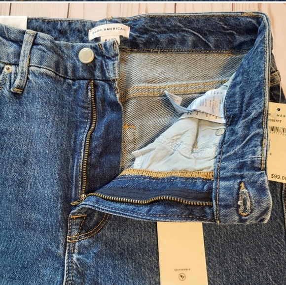 Good American Good Classic Raw Hem Jeans Blue Skinny High Rise 2 26 NWT - Picture 8 of 13